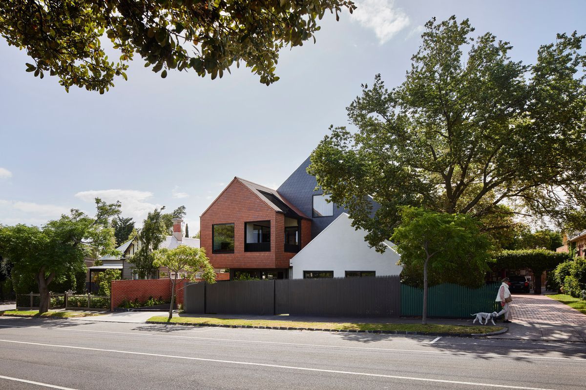 Slate House by Austin Maynard Architects. Exterior detailed view of external wall cladding Wienerberger Clay tiles