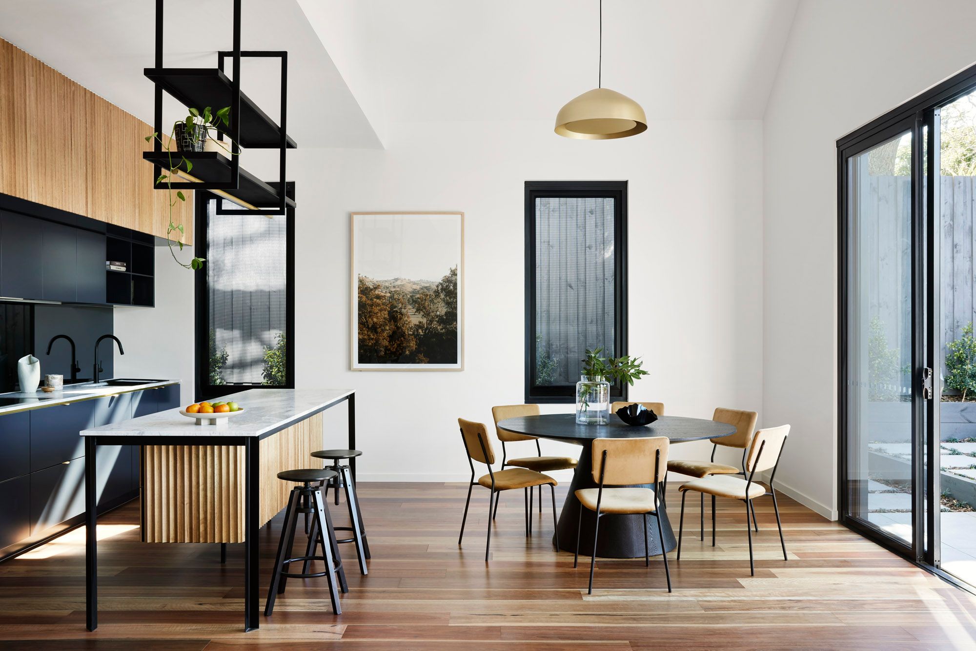 Slate House by Austin Maynard Architects. Interior Kitchen and dining room view