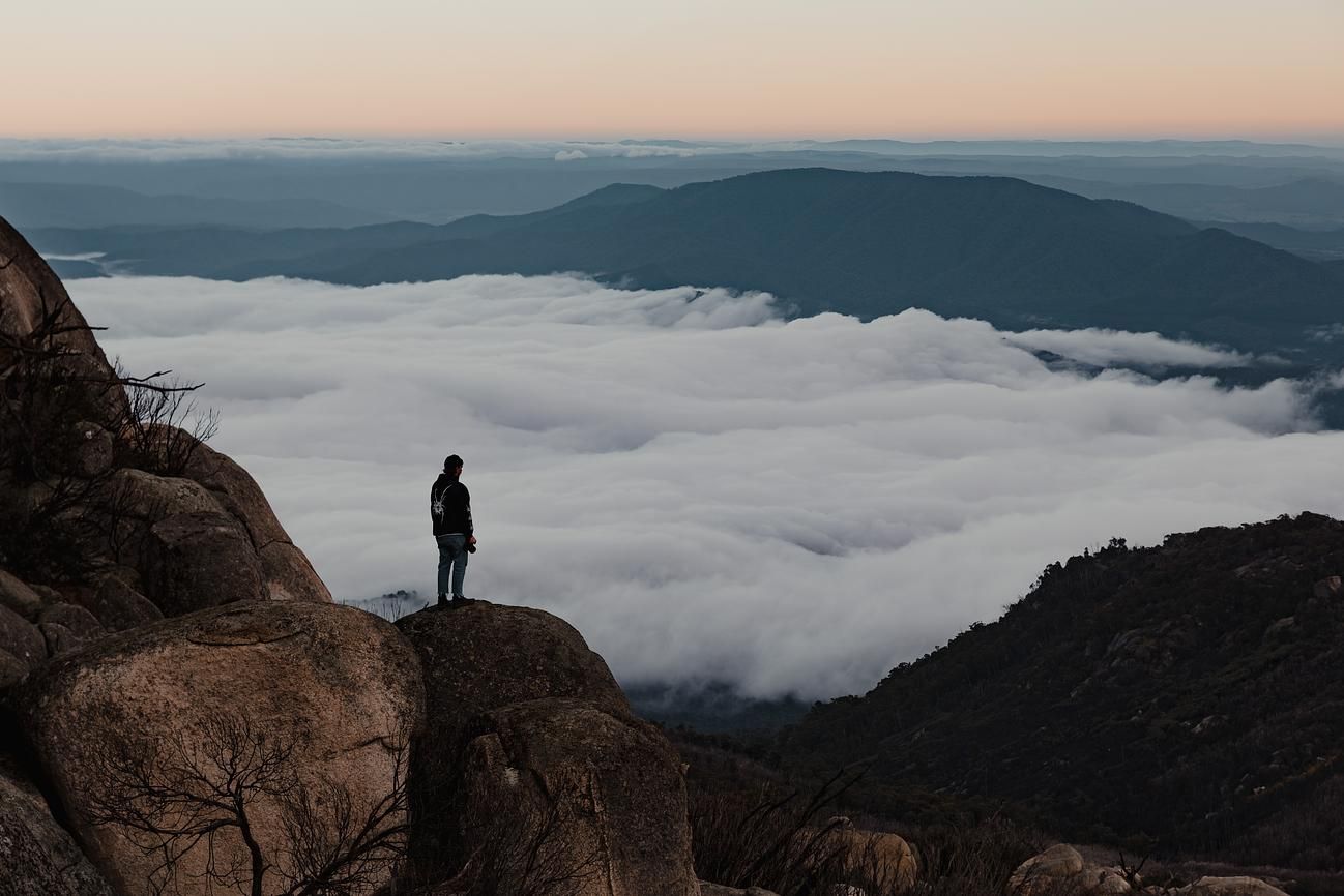 Cortes Cabin by Cortes Stays. View at the top of Mt Buffalo. 