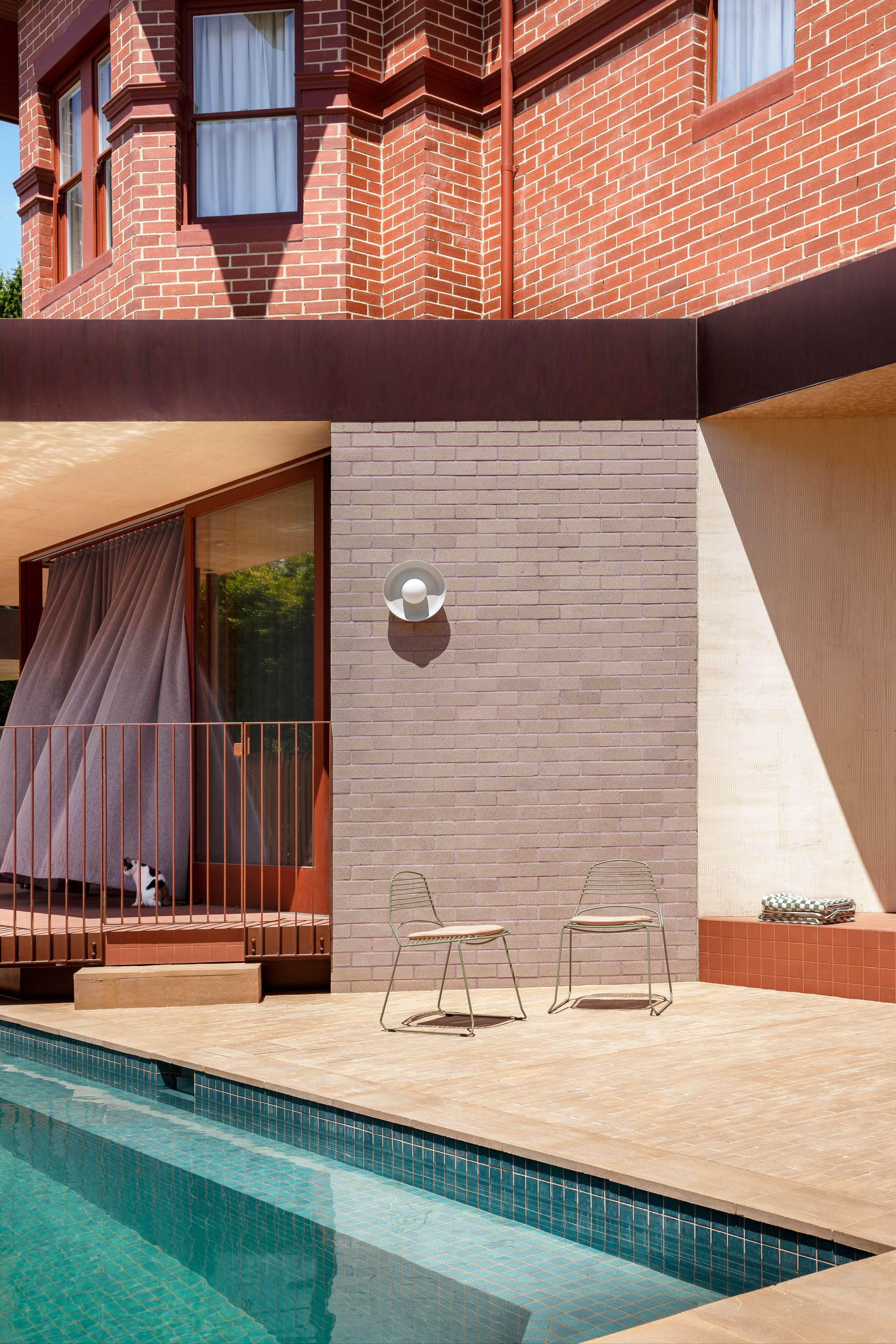 Hermon by WOWOWA. Detailed view of pool area