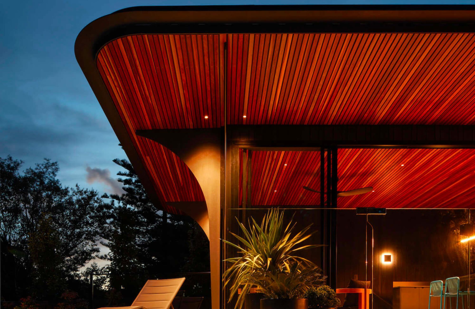 Castlecrag Pavilion by Mcnally Architects showing timber lined ceiling