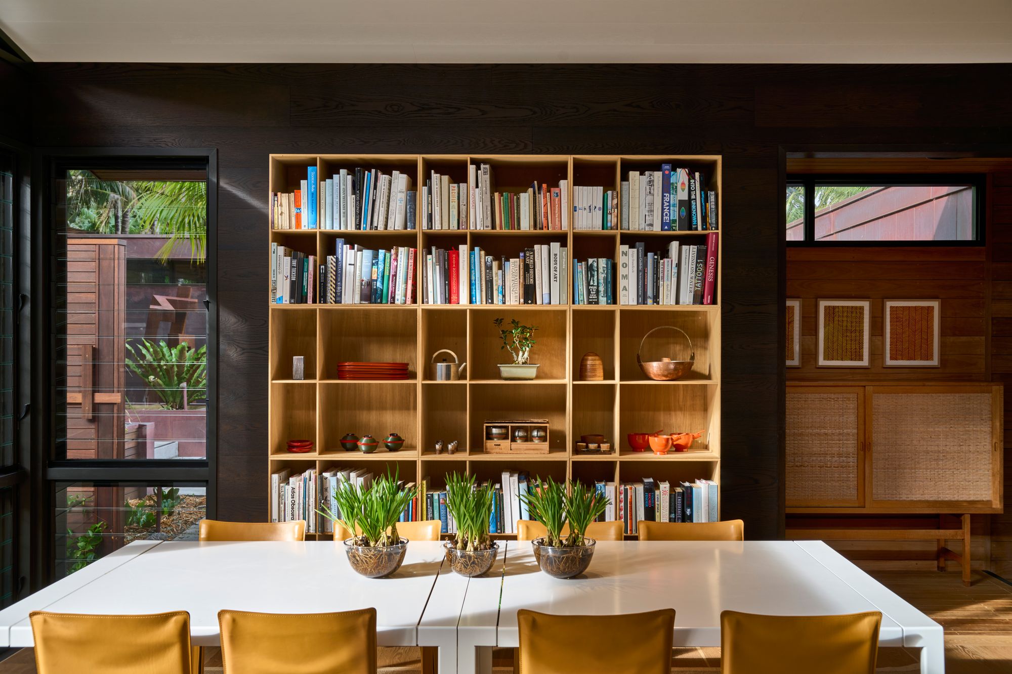 Island House, Lord Howe Island showing dining room interior