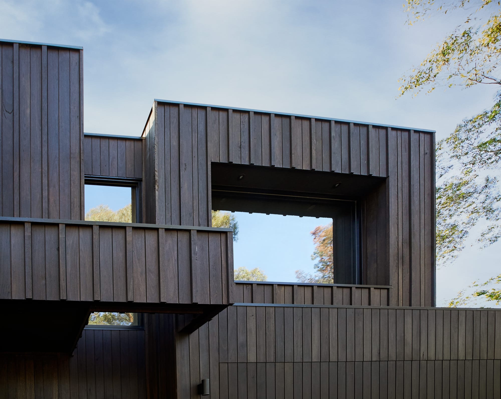 Laurel Grove by Kirsten Johnstone Architecture