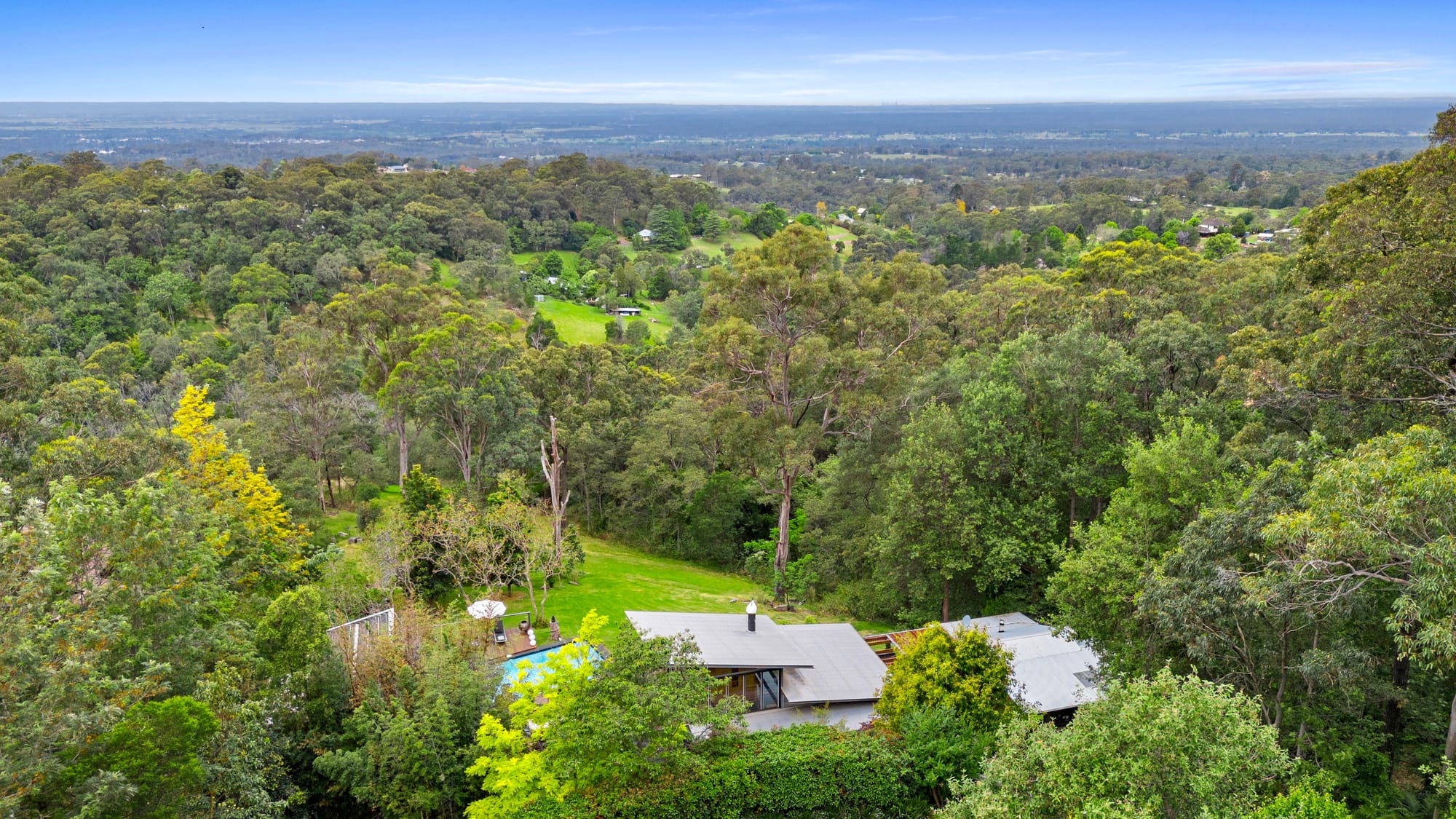 Dadirri Retreat sitting in the landscape