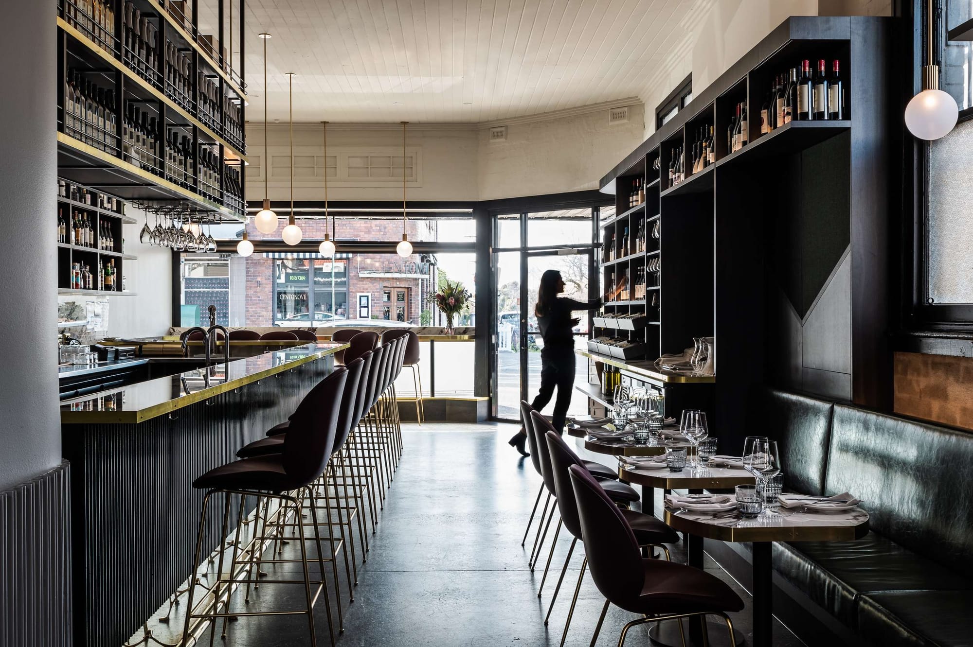 Bar Alba by Buchan. Copyright by Buchan.