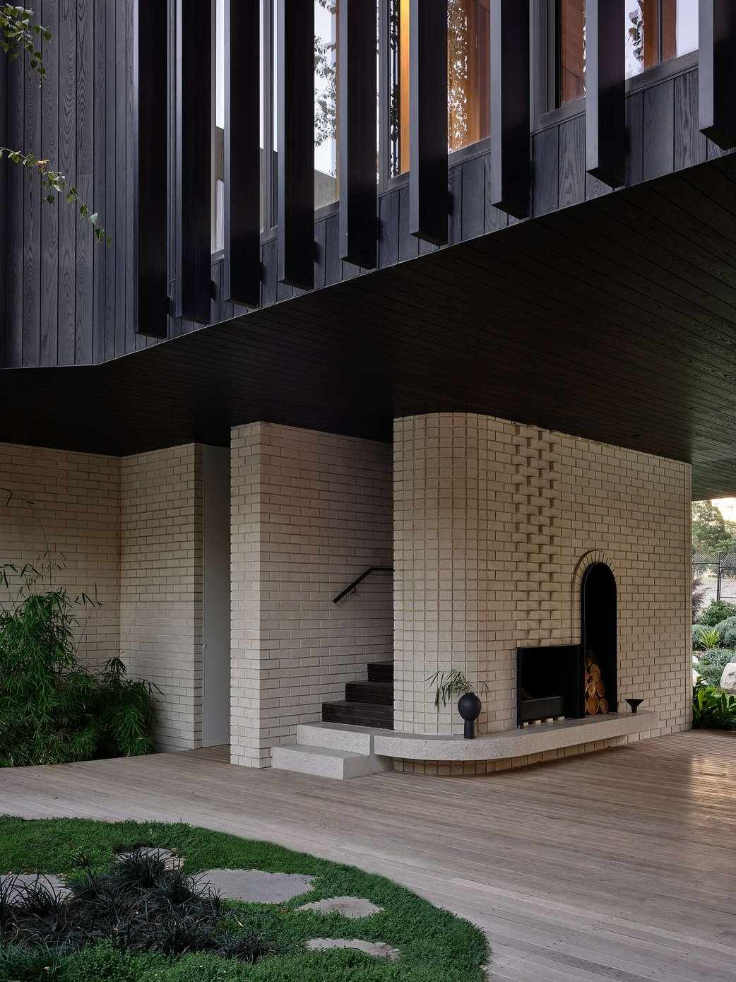 Brimar House by MODO. Photography by Derek Swalwell.