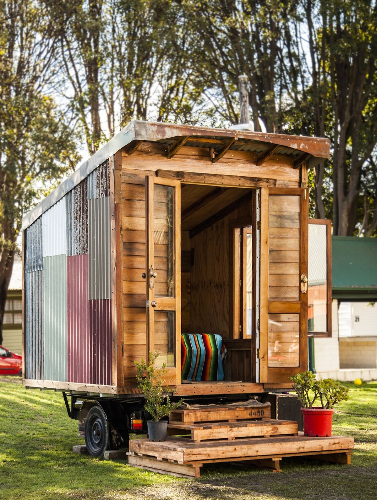 Tiny house using recycled materials